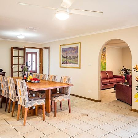 Watervale Hotel Guesthouse ภายนอก รูปภาพ