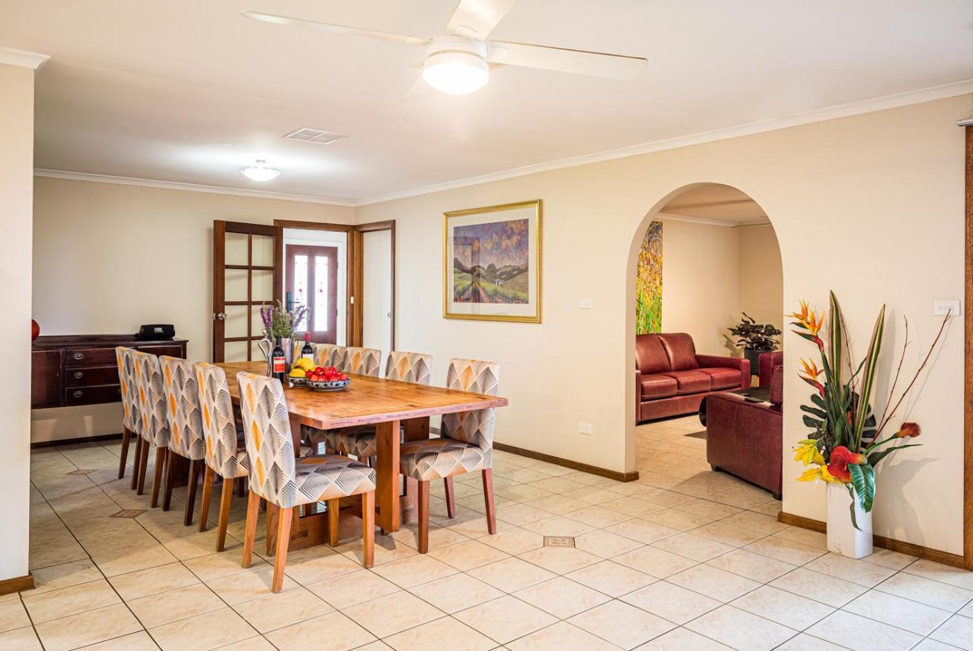 Watervale Hotel Guesthouse ภายนอก รูปภาพ